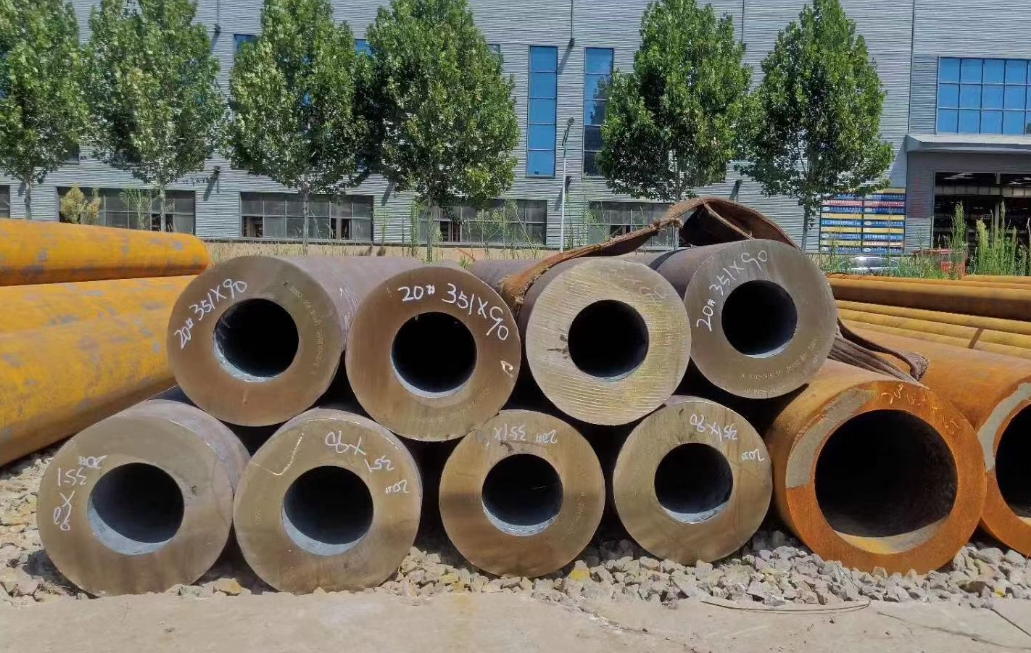 351-90大口徑厚壁無(wú)縫管